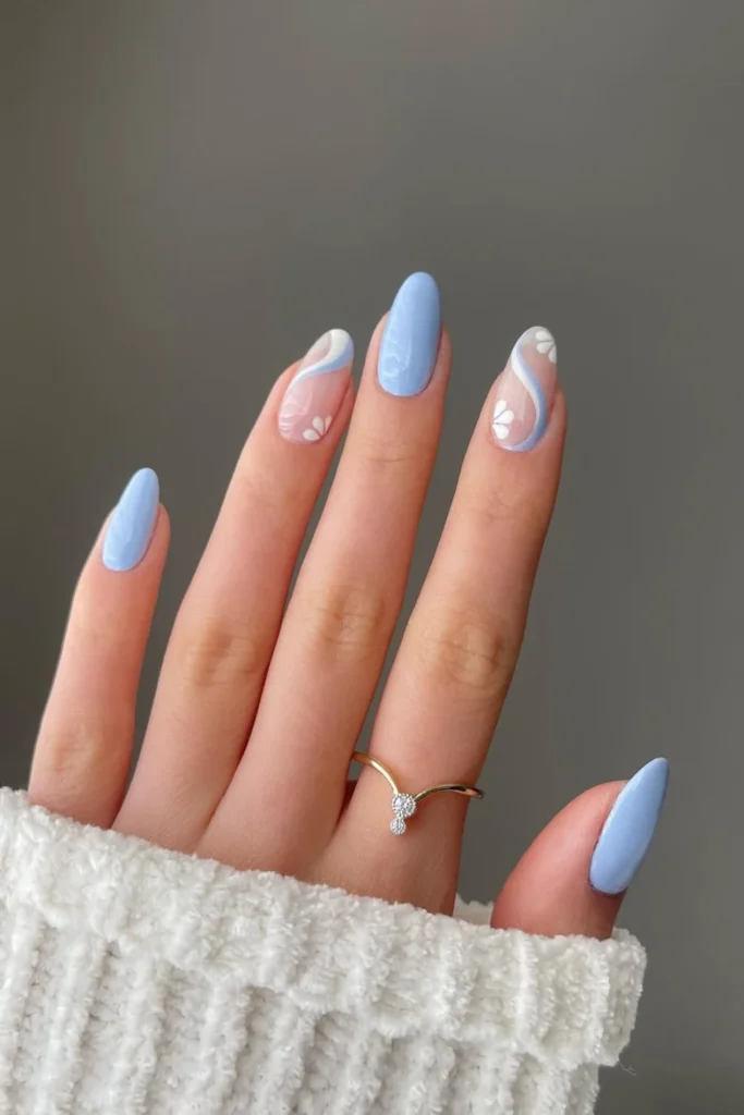 Dainty Nail Art