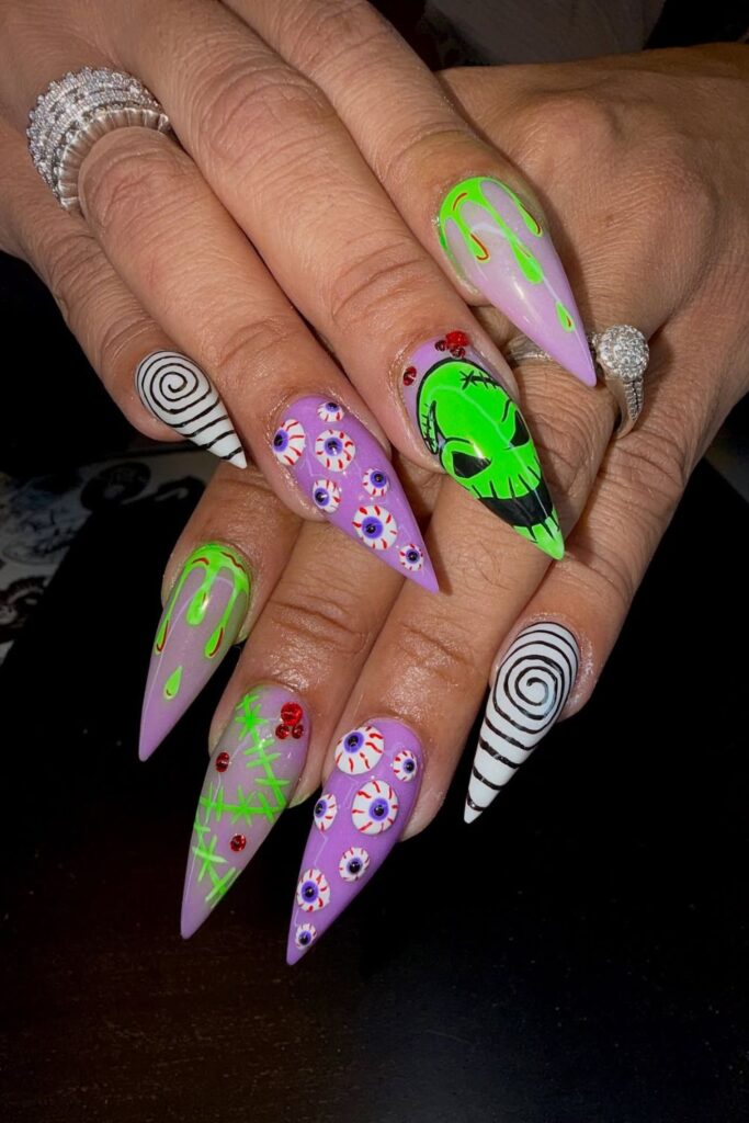 Spooky Eyeballs Nails