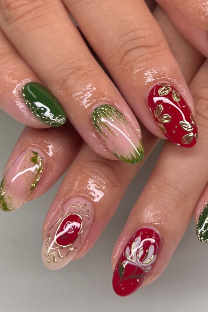Classic Red and Green Nails