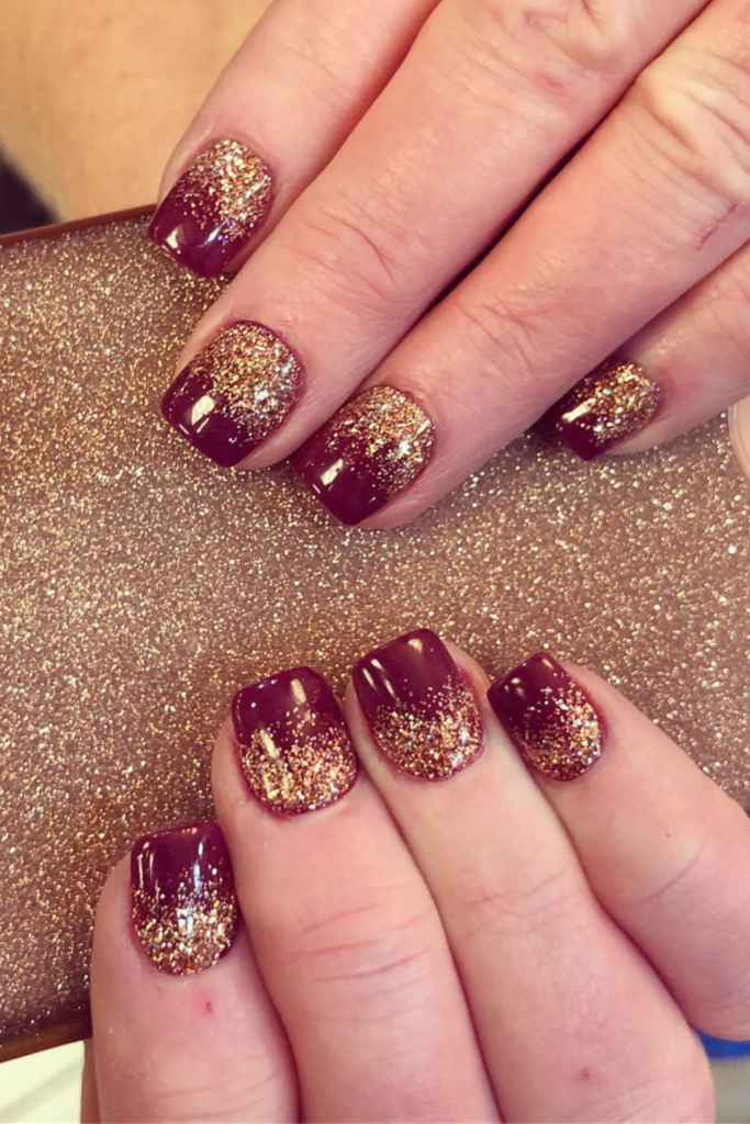 Winter Glitter Nails