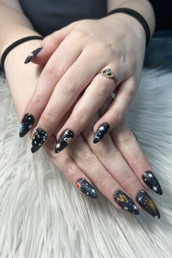 Capricorn Glitter Ombre Nails