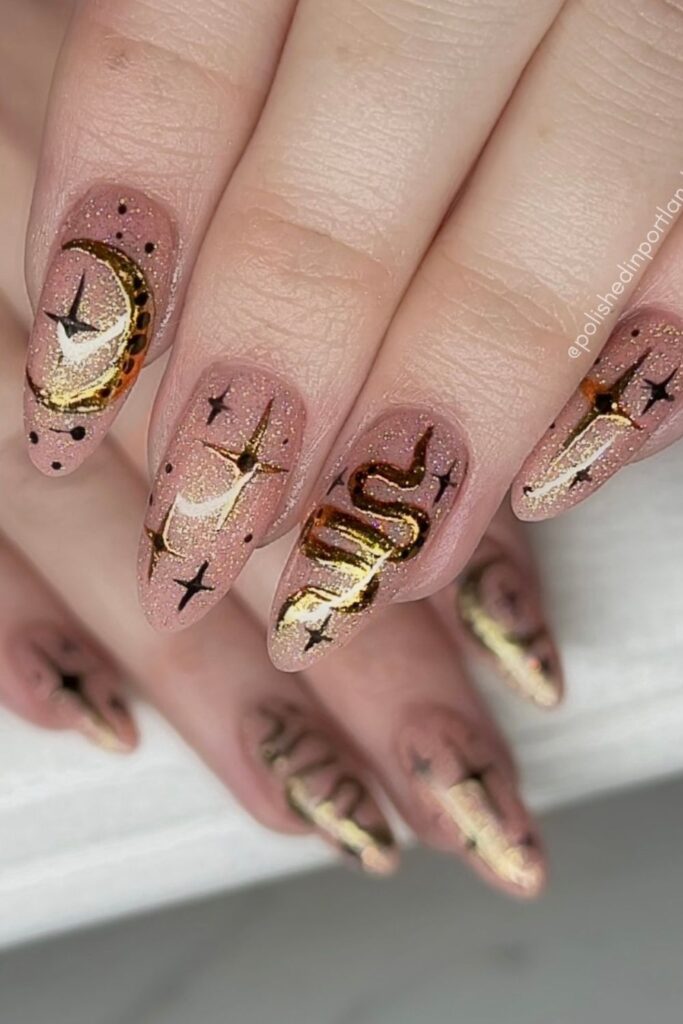 Classic Gold Glitter Nails