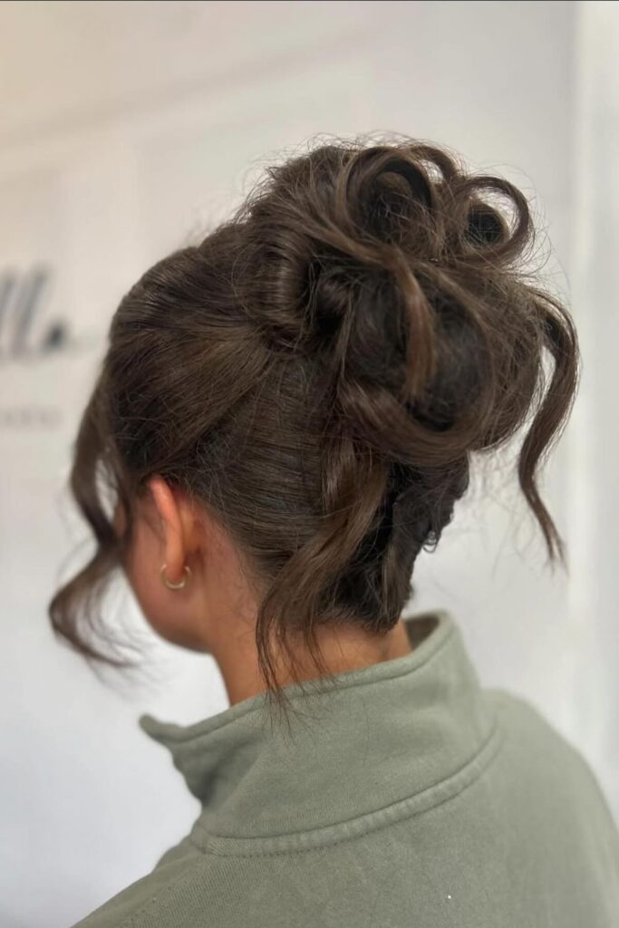 Messy Bun