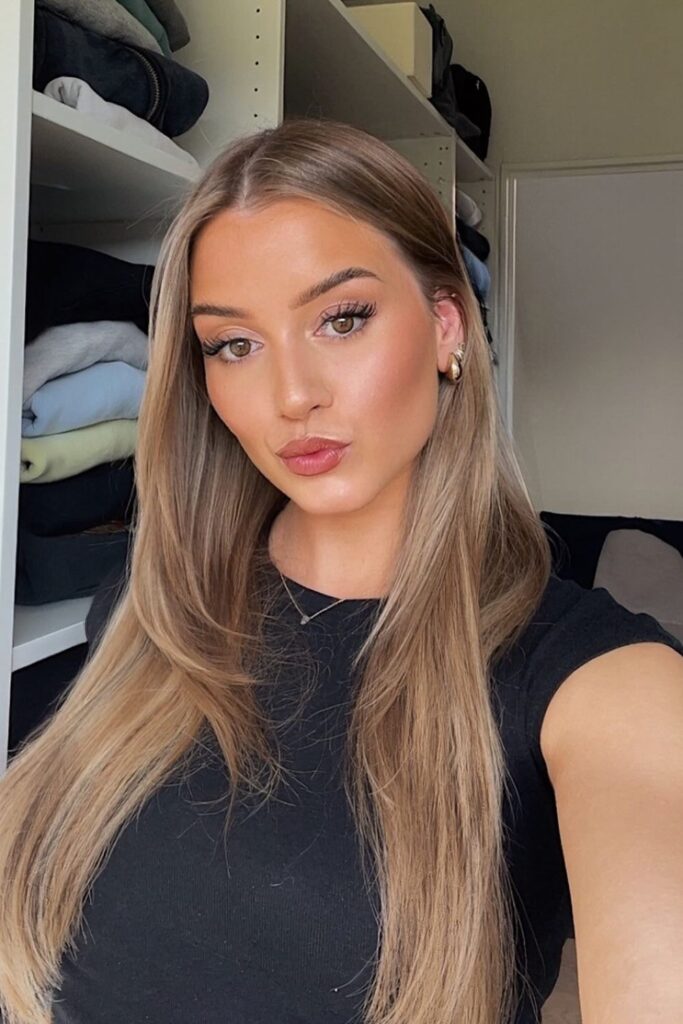 Side-Parted Straight Hair