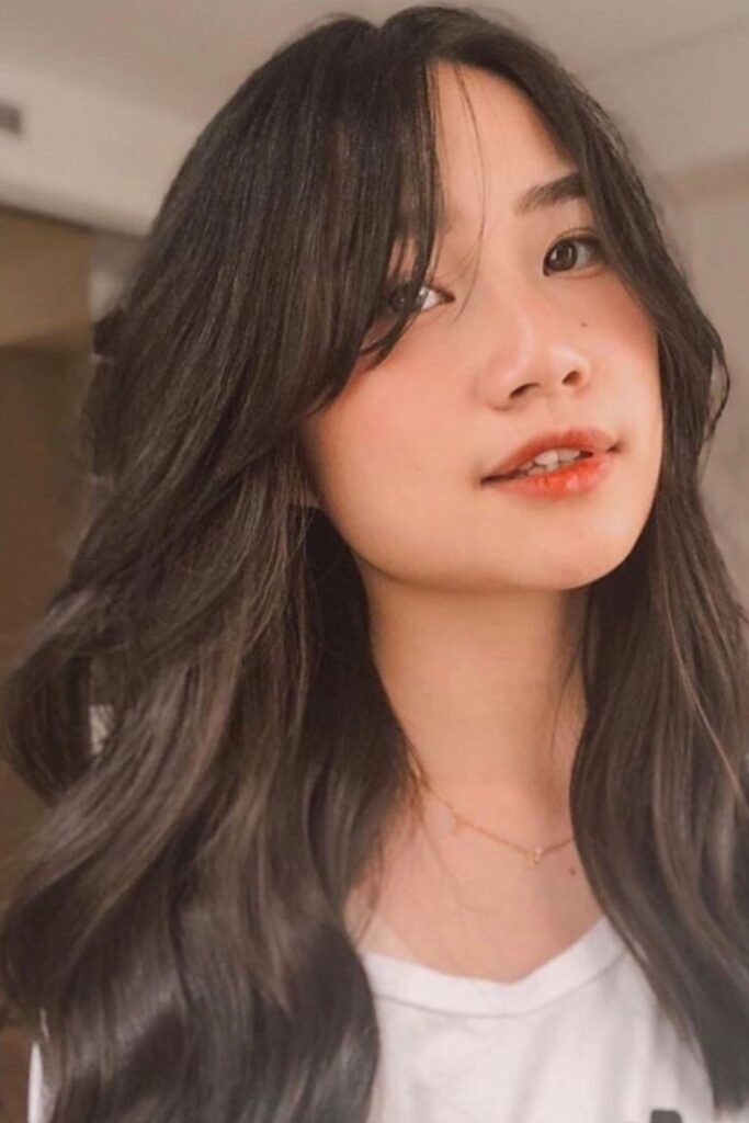 Side-Swept Medium Hair